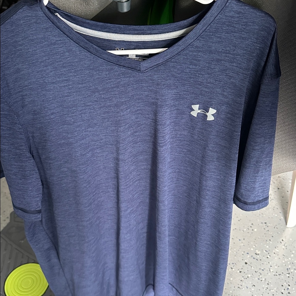 Under Armour Heathered Navy V-Neck Tee
